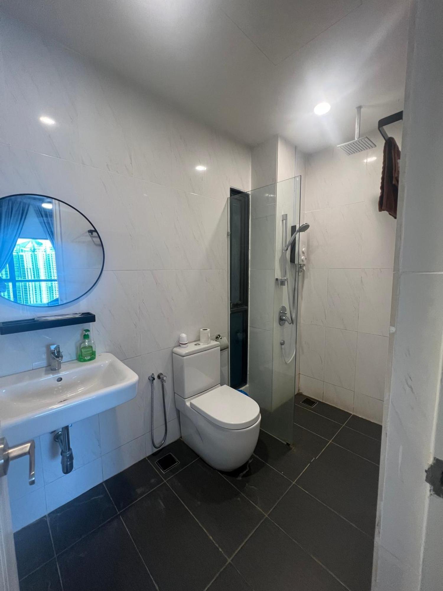 Reizz Residence By Elysium Kuala Lumpur Exterior photo